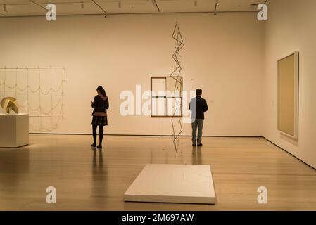 Galleria di astrazione geometrica, MOMA, il Museo di Arte moderna, New York City, USA Foto Stock