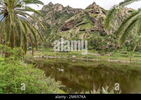 Der Stausee Embalse de la Encantadora bei Vallehermoso, la Gomera, Kanarische Inseln, Spanien | Lago artificiale Embalse de la Encantadora vicino Valle Foto Stock