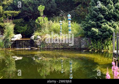 Schiltern, Austria - 08 agosto 2022: Kittenberger Adventure Garden un'oasi con innumerevoli piante, scene e luoghi d'avventura in bassa Austria Foto Stock