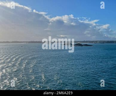 Lasciando St Malo Foto Stock