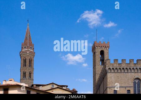 Torre della Chiesa della Badia Fiorentina a Firenze Foto Stock