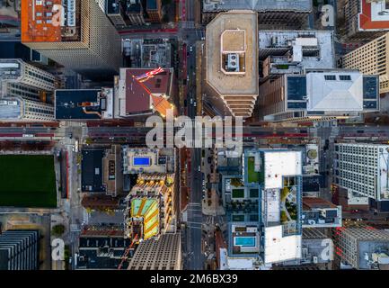 Una vista aerea del centro di Baltimora all'alba Foto Stock