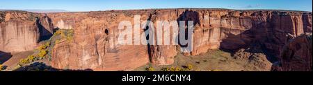 Fotografia da Sliding House Overlook, Canyon de Chelly National Monument, Chinle, Arizona, USA. Foto Stock