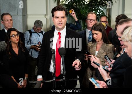 Washington, Stati Uniti. 03rd Jan, 2023. STATI UNITI Rappresentante Matt Gaetz (R-FL) che parla con i giornalisti degli Stati Uniti Capitol. Credit: SOPA Images Limited/Alamy Live News Foto Stock