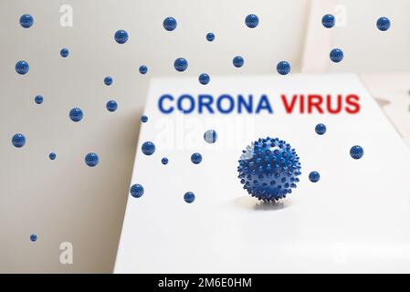 Primo piano dello shot del virus del microscopio. Coronavirus Concept Tablet nelle dita della mano Foto Stock