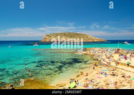 Ibiza, Spagna : 2016 maggio 14 : bella spiaggia Cala Comte, Sant Antoni de Portmany, Ibiza, Balearic is Foto Stock