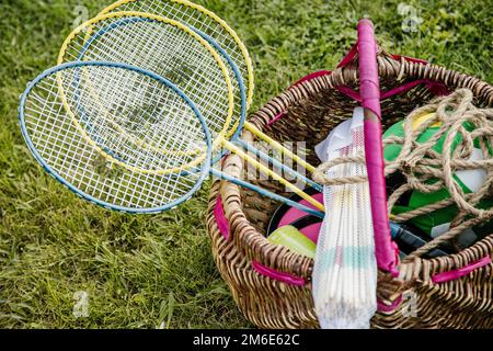 Testata per sport estivi. Razzo badminton. . Accessori per sport estivi. Foto Stock