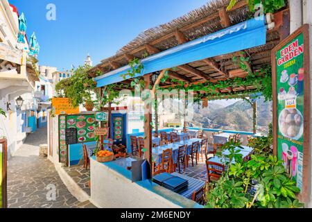 Taverna nel villaggio Olympos di Karpathos, Grecia Foto Stock