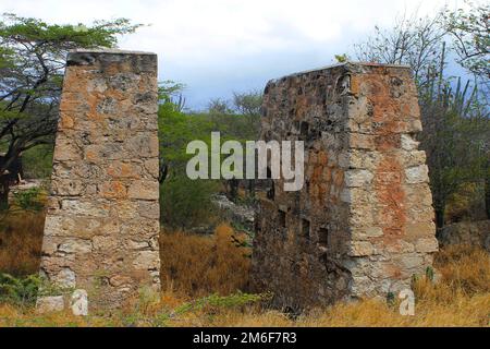 Rovine della vecchia miniera d'oro di Balashi, Aruba Foto Stock