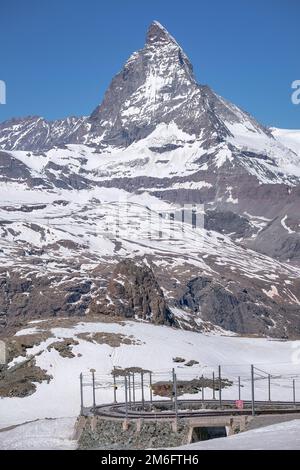 La vista sul Matterhorn Peak da Gornergrat, la famosa e iconica montagna svizzera delle Alpi, Zermatt, Vallese Foto Stock