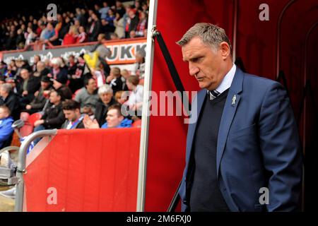 Tony Mowbray, manager di Blackburn Rovers, esce dal tunnel - Brentford v Blackburn Rovers, Sky Bet Championship, Griffin Park, Londra - 7th maggio 2017. Foto Stock