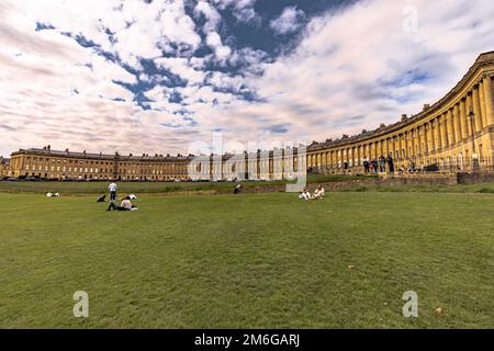 Bath - Maggio 29 2022: La vecchia città romana di Bath, Inghilterra. Foto Stock