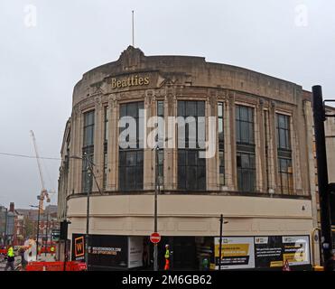 Grandi magazzini Beaties, piccolo gruppo di grandi magazzini inglesi, Wolverhampton, West Midlands, Inghilterra, Regno Unito, WV1 3PQ Foto Stock