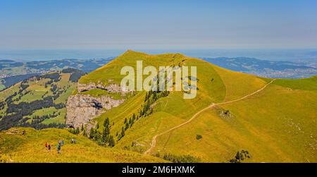 Alta quota Sentiero escursionistico Hoher Kasten, Canton Appenzell Innerrhoden, Svizzera Foto Stock