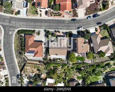 Vista aerea dall'alto quartiere della classe media nel sud della California, Stati Uniti Foto Stock