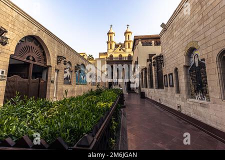 Cairo, Egitto - 13 novembre 2021: Il Cairo copto nella città vecchia del Cairo, Egitto Foto Stock