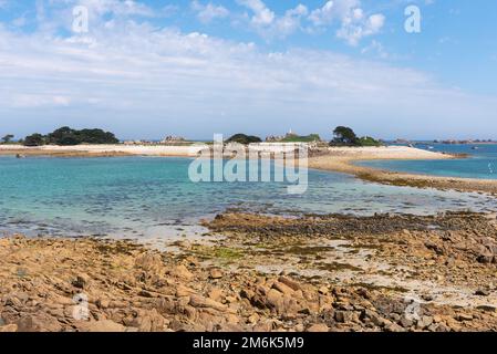 Isola delle donne (Ile aux Femmes) a Port-Blanc (Penvenan. Cotes-d’Armor, Bretagne, Francia) Foto Stock