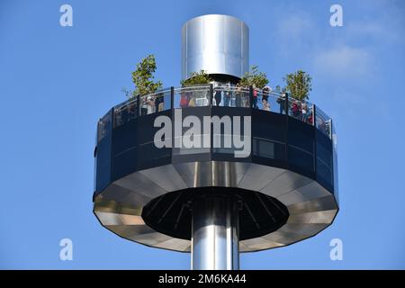 Garden in the Sky Tower all'Expo 2020 di Dubai, Emirati Arabi Uniti Foto Stock