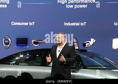 Presidente e CEO, Qualcomm Incorporated Cristiano Amon parla durante la giornata dei media CES 2023 al Las Vegas Convention Center di Las Vegas, Nevada, il 4 gennaio 2023. (Foto di Bryan Steffy/Sipa USA) Foto Stock