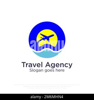 Design del logo Modern Travel Agency con logo con un piano intorno al sole sul mare nell'illustrazione vettoriale a forma di cerchio Illustrazione Vettoriale