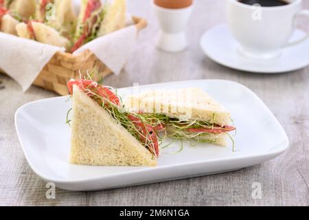 Microgreens germogli sandwich-alimenti sani Foto Stock