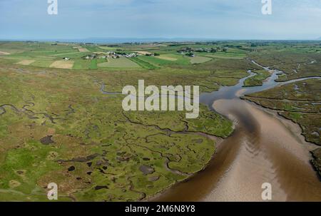 Una vista delle insenature e piscine e fiumi della Salina Carrowmore Lacken nella contea settentrionale di Mayo Foto Stock
