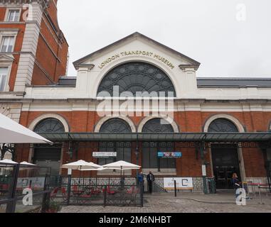 LONDRA, Regno Unito - CIRCA OTTOBRE 2022: London Transport Museum Foto Stock