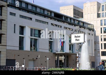 Ambasciata di Francia in Piazza Parigi Foto Stock