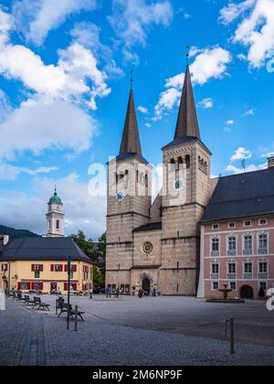 Chiesa e Piazza del Castello a Berchtesgaden. Foto Stock