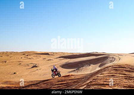 80 MARTYN HILLIER James (gar), Rich Energy OMG Racing Ltd, Gasgas, Moto, originale di Motul, azione durante la fase 5 della Dakar 2023 intorno a Hail, il 5th gennaio 2023 a Hail, Arabia Saudita - Foto: Florent Gooden/DPPI/LiveMedia Foto Stock