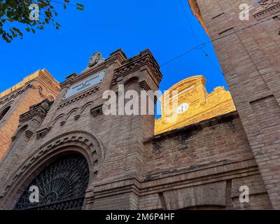 Fabbrica reale di tabacco a Cadice. Un impressionante pezzo di architettura industriale del 18th ° secolo, che occupa un intero isolato della città, questo era il seco Foto Stock