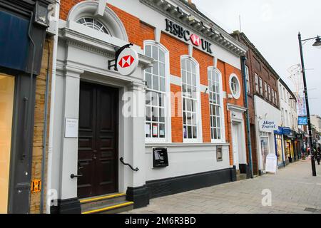 Bridport, Dorset, Regno Unito. 5th gennaio 2023. Vista generale della filiale della banca HSBC a Bridport in Dorset, che chiude il 23th maggio 2023. Picture Credit: Graham Hunt/Alamy Live News Foto Stock