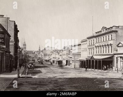 19th ° secolo vintage fotografia: Collins Street da Queen St, Melbourne, Australia Foto Stock