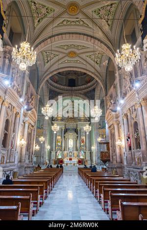 Interno del Templo de San Francisco, sito patrimonio dell'umanità dell'UNESCO Queretaro, Messico Foto Stock