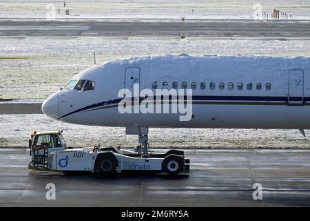 Aircraft Freedom II LLC, Boeing 757-200, VP-BBE, Zurich Kloten, Svizzera Foto Stock