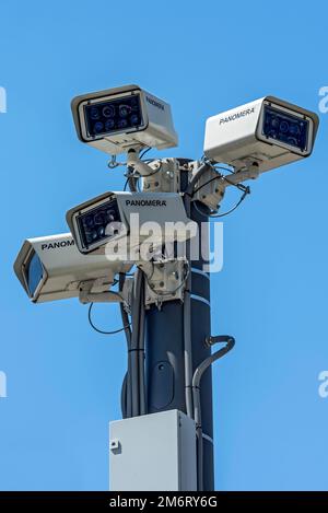 Telecamere di sorveglianza negli spazi pubblici, sorveglianza, telecamere Panomera di Dallmeier electronic, Francoforte sul meno, Assia, Germania Foto Stock