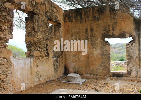 Rovine della vecchia miniera d'oro di Balashi, Aruba Foto Stock