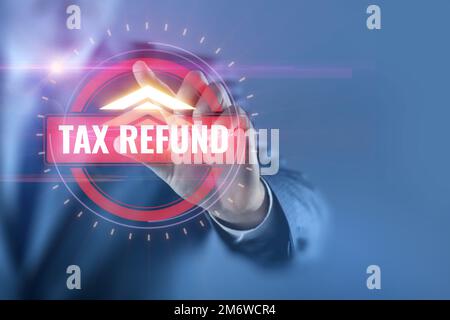 Uomo d'affari in concetto di rimborso fiscale Foto Stock