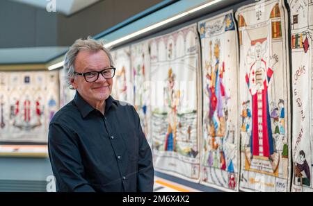 File pic di Andrew CrummyHe è stato recentemente premiato con un MBE nella lista degli onorificenze di New Years. Fu coinvolto nella creazione del Grande arazzo di Scot Foto Stock