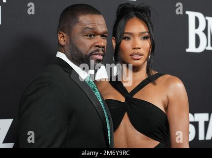 Los Angeles, Stati Uniti. 05th Jan, 2023. (L-R) Curtis '50 Cent' Jackson e Jamira Haines alla prima stagione 2 dello Starz 'BMF' tenutasi al TCL Chinese Theatre di Hollywood, CA giovedì 5 gennaio 2023. (Foto di Sthanlee B. Mirador/Sipa USA) Credit: Sipa USA/Alamy Live News Foto Stock