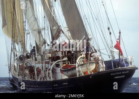 Goletta britannica Malcolm Miller, partenza gara di Falmouth, 1998 Foto Stock