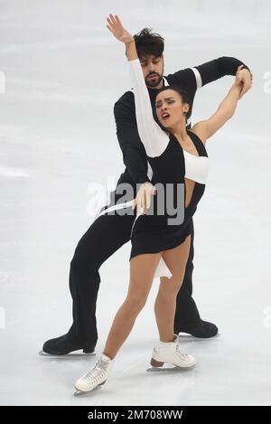 Oberstdorf, Germania. 06th Jan, 2023. Pattinaggio a figure: Campionato tedesco, danza sul ghiaccio, skate gratuito. Jennifer Janse van Rensburg e Benjamin Steffan sul ghiaccio. Credit: Karl-Josef Hildenbrand/dpa/Alamy Live News Foto Stock