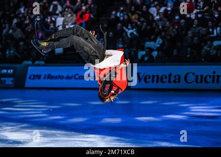 Bologna, Italia. 06th Jan, 2023. Philip Warren durante 2023 Bol su Ice â Plushenko and Friends, Ice Sports a Bologna, Italia, gennaio 06 2023 Credit: Independent Photo Agency/Alamy Live News Foto Stock