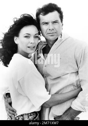 Lesley-Anne Down, Robert Urich, on-set of the Television Film, 'Night Walk', CBS, 1989 Foto Stock