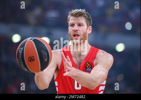 Pireo, Grecia. 06th Jan, 2023. 0 THOMAS WALKUP di Olympiacos Pireo durante l'Eurolega, Round 17, incontro tra Olympiacos Pireo e EA7 Emporio Armani Milano allo Stadio della Pace e dell'amicizia il 6 gennaio 2023 ad Atene, Grecia. Credit: Independent Photo Agency/Alamy Live News Foto Stock