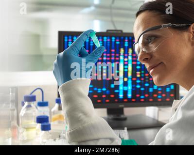 Ricerca del DNA Foto Stock