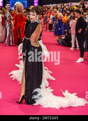 Londra, Regno Unito. 06th Jan, 2023. A'Whora al lancio del Drag con UK 2023 di RuPaul a Londra. Credit: SOPA Images Limited/Alamy Live News Foto Stock