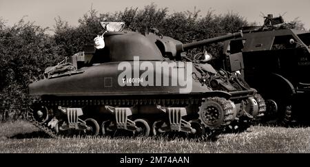 Il M4 Sherman, ufficialmente Medium Tank, M4, era il serbatoio medio più usato dagli Stati Uniti e dagli Alleati occidentali nella seconda guerra mondiale Foto Stock
