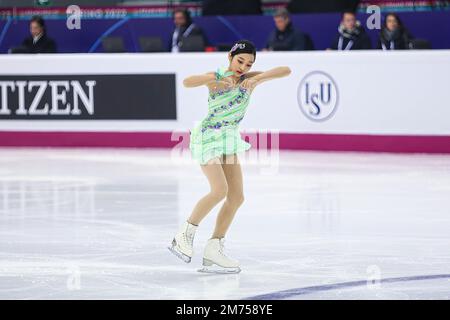 Jia Shin (KOR) si esibisce durante il giorno 1 del programma Junior Women Short Program del Gran Premio di Figura della ISU finale di Pattinaggio Torino 2022 a Torino Palavela. Foto Stock