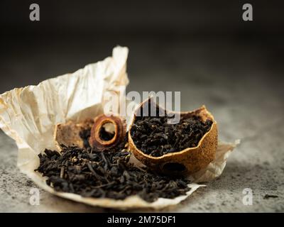 Tè del puer di mandarino avvolto in carta Foto Stock